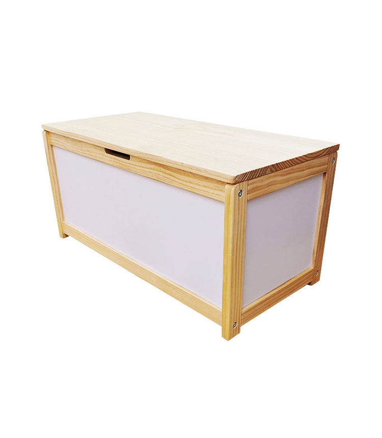 Fynn Toy box